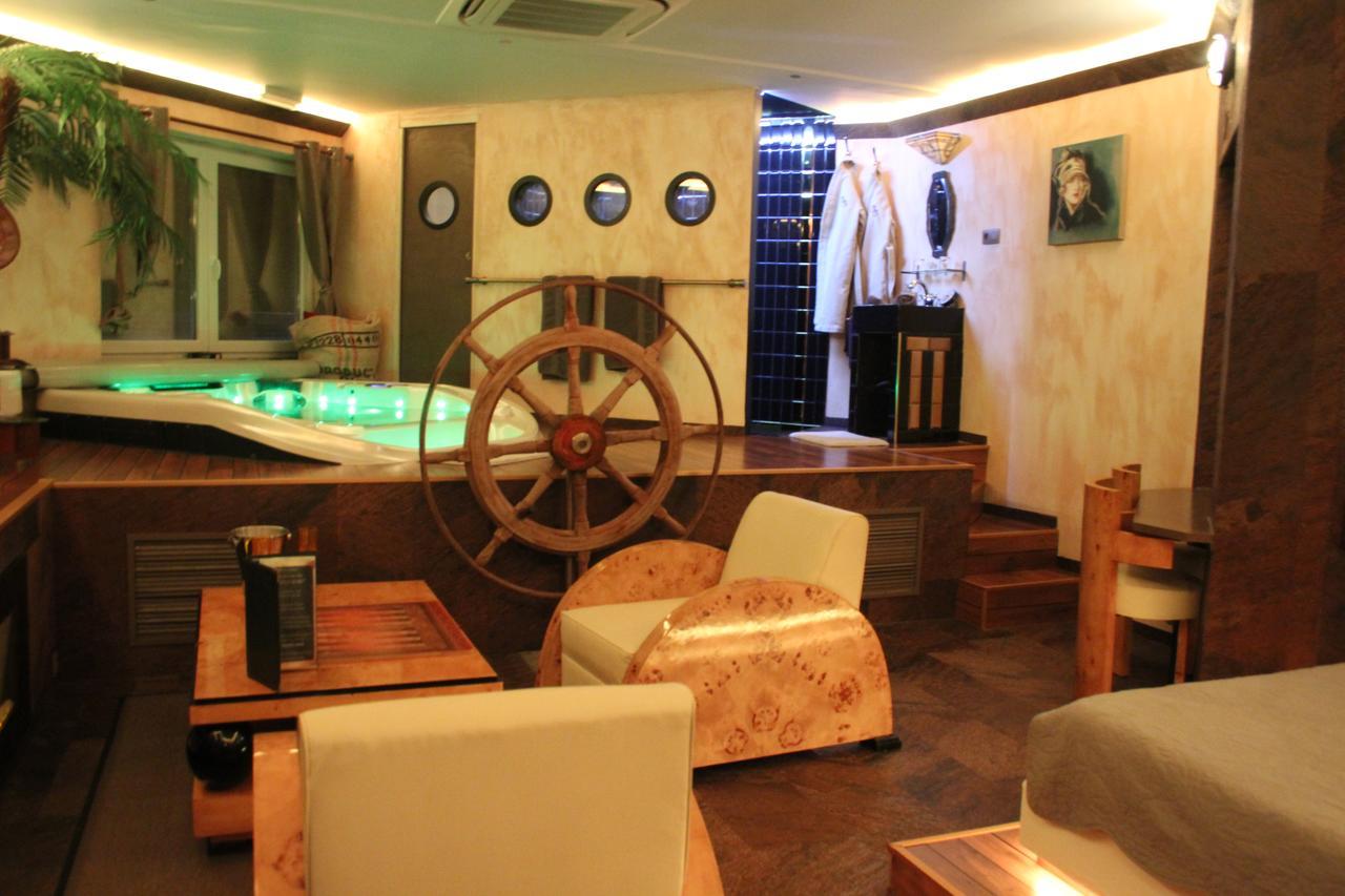 Bubble Lounge Hotel Hooglede Экстерьер фото